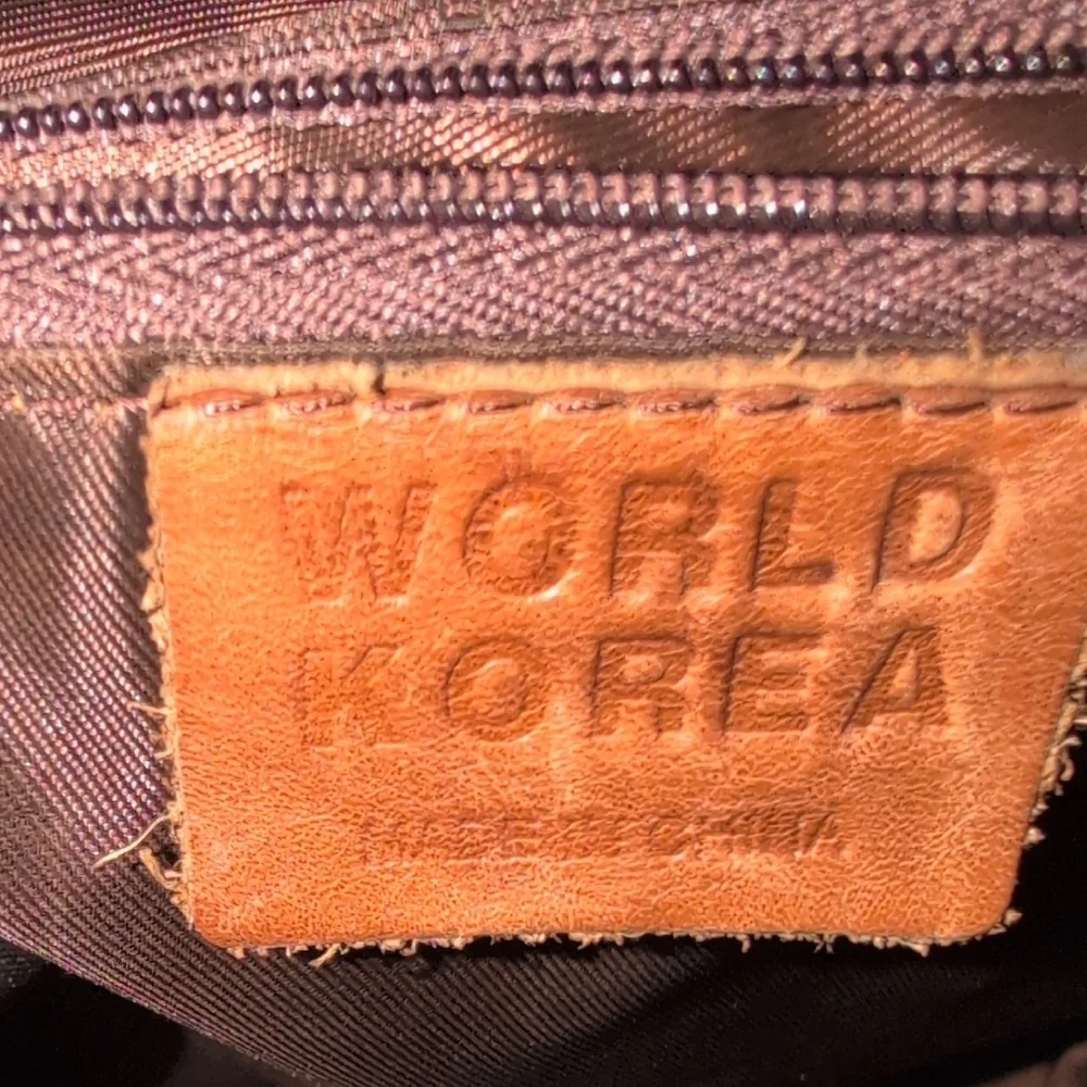World Korea Brown Leather Messenger Bag for Men